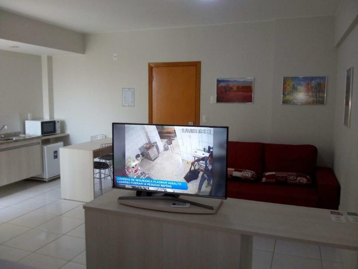 Flat De 1 Familiar