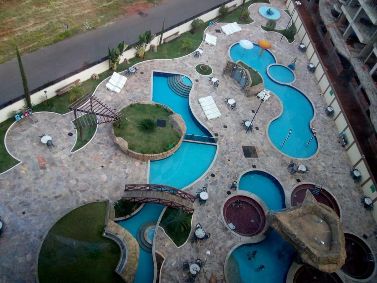 Flat De 1 Familiar * Caldas Novas